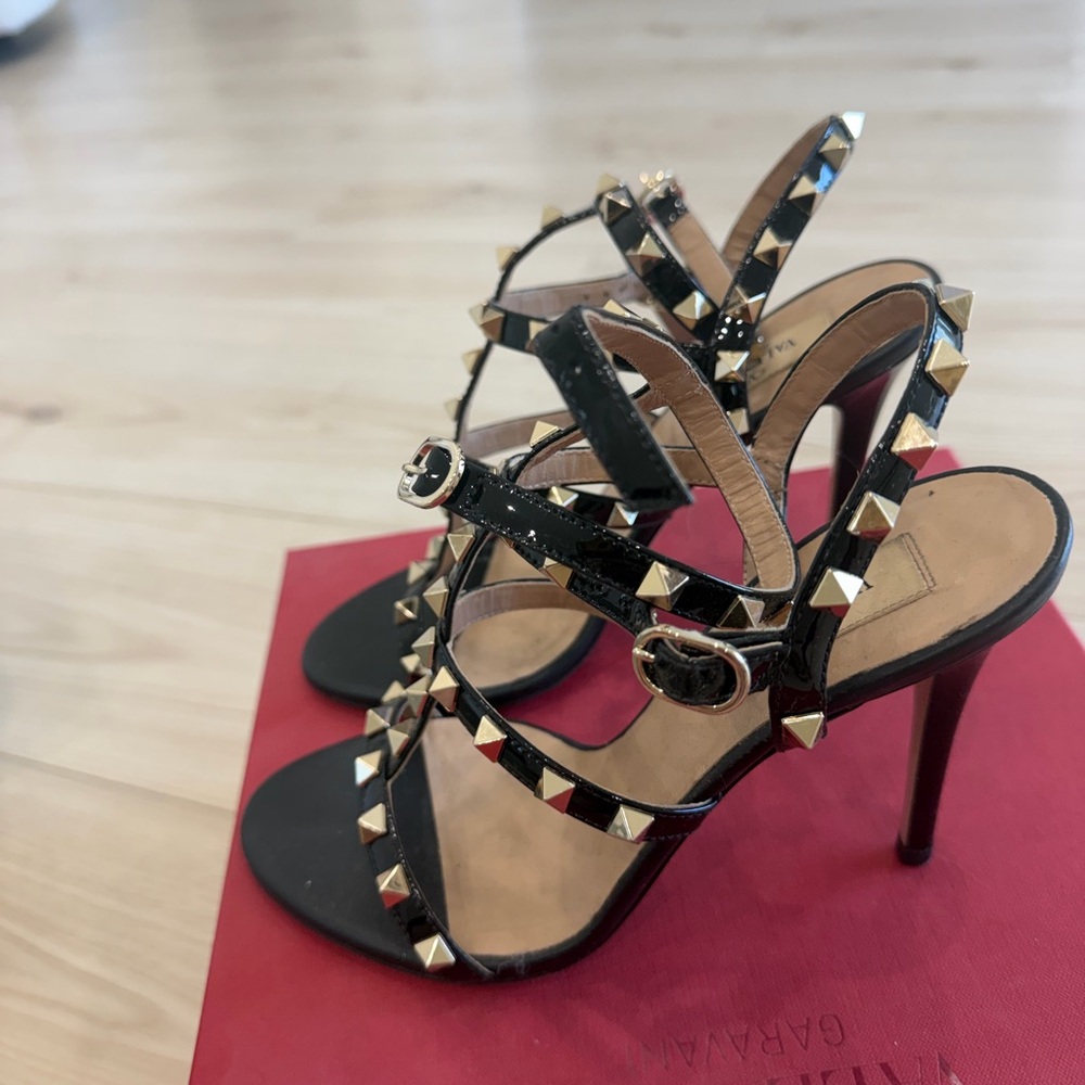 Valentino Black Patent Rockstud Strappy Heels with Gold Studs - Picture 2 of 5